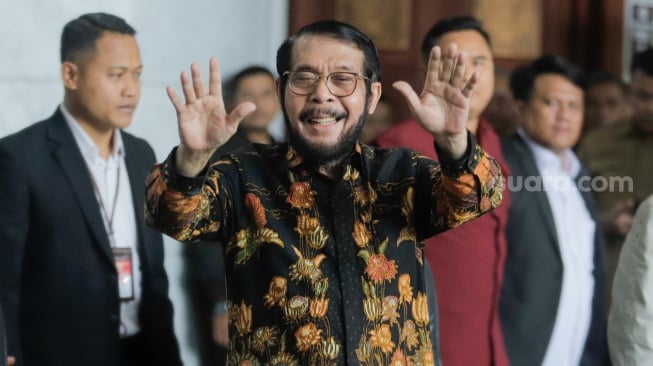 Ramai-Ramai Warga Berbagai Daerah Gugat Anwar Usman Soal Putusan MK