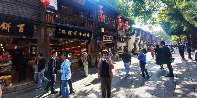 Destinasi wisata sejarah yang dimaksud wajib dikunjungi di dalam tempat Fujian