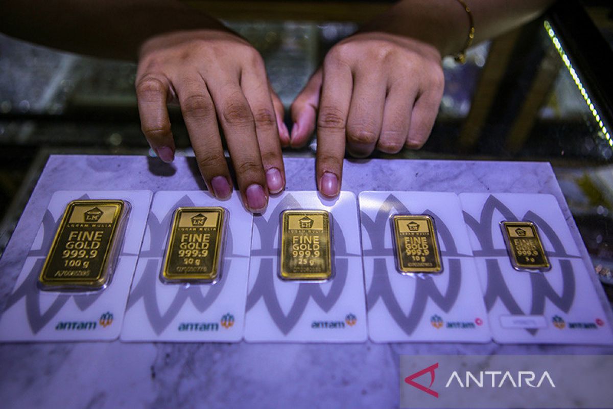 Harga emas Antam hari ini naik Rp8.000 jadi Rp1,097 jt per gram