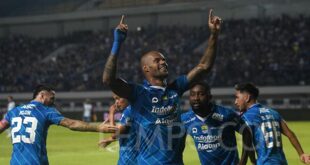 Prediksi Persib Bandung vs Persik Kediri pada Pekan Ke-22 Turnamen 1 Hari Akhir Pekan Waktu petang Ini: Jadwal Live, H2H, Fakta Menarik, Prediksi Pemain