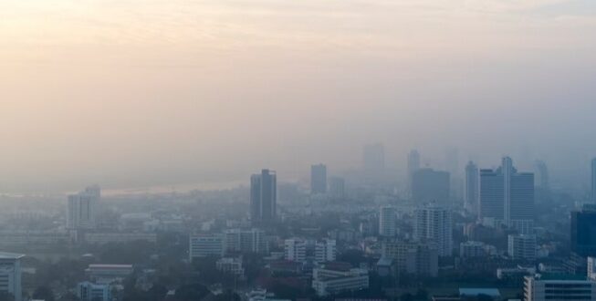 Studi: 2 Tahun Berturut-turut Polutan Atmosfer Bebas Jabodetabek Terus Memburuk