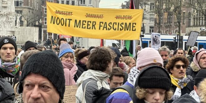 Politisi ekstrem kanan Geert Wilders mendapat membantah pada Belanda